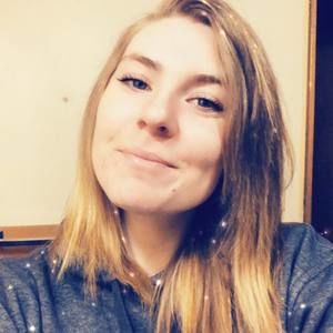 Meet your Posher, Mia